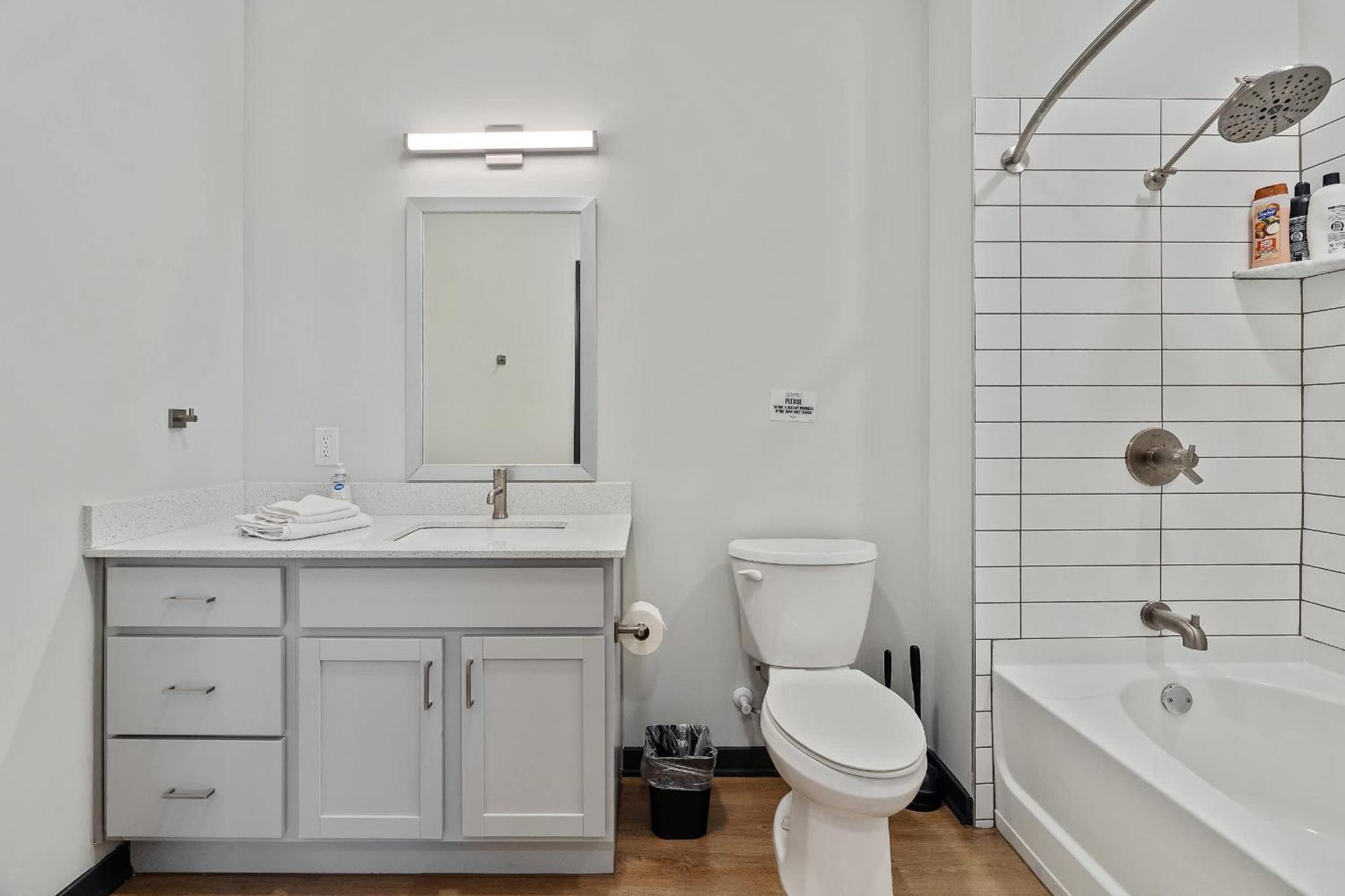 Cozysuites Mass With Parking Lounge & Roof Deck #27